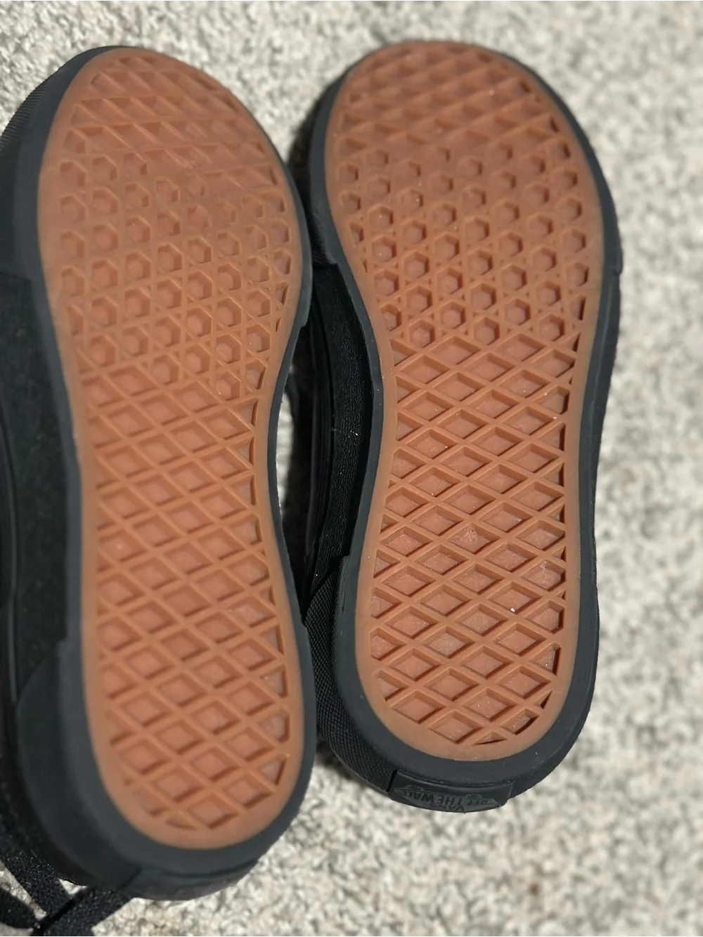 Vans youth low